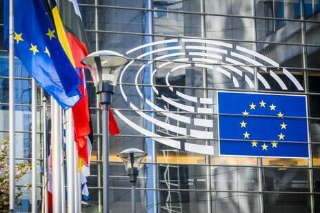 EU